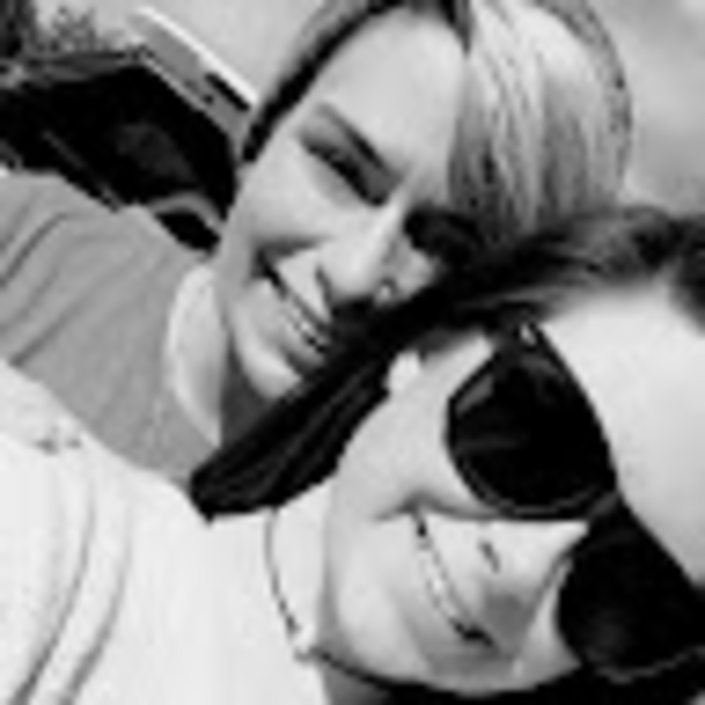 Meet your Posher, Chryssy